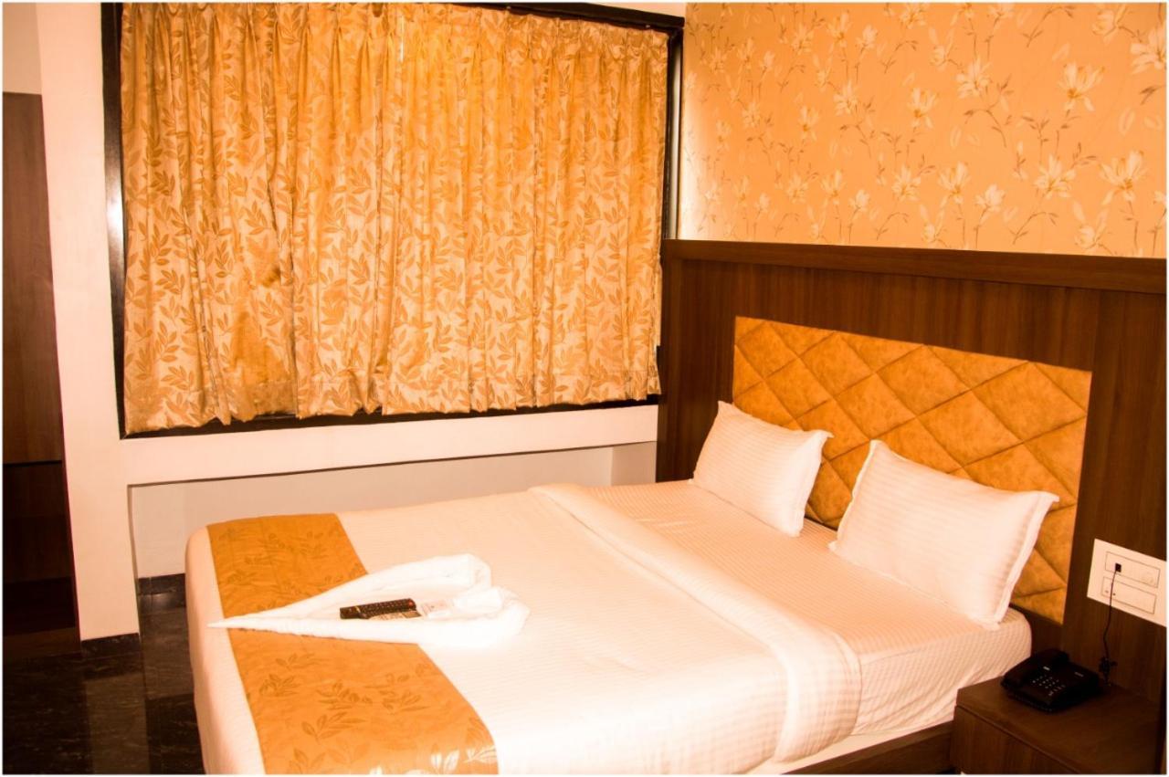 Glitz Hotels The Ar Residency - Nr Thane Railway Station Zewnętrze zdjęcie