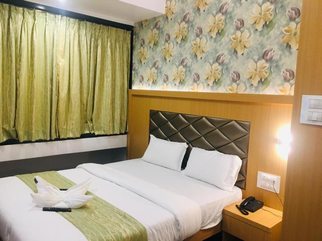 Glitz Hotels The Ar Residency - Nr Thane Railway Station Zewnętrze zdjęcie